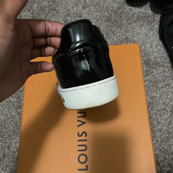 Louis Vuitton sneakers - Picture 5 of 7